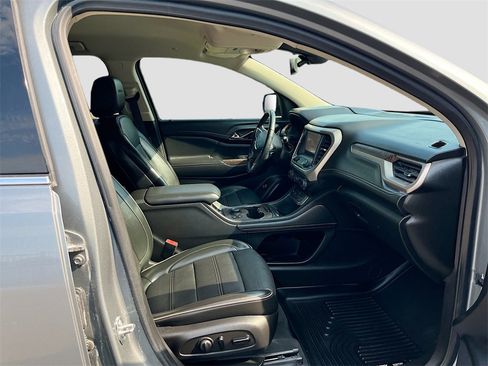 Used 2023 GMC Acadia Denali image 30