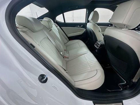 Certified 2026 Genesis G70 3.3T Sport Prestige RWD image 28