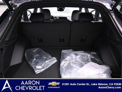 New 2026 Chevrolet Equinox EV LT image 28