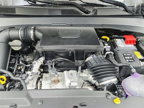 New 2026 Jeep Compass Latitude image 17