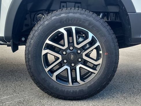 New 2026 Ford Ranger Lariat RWD image 8
