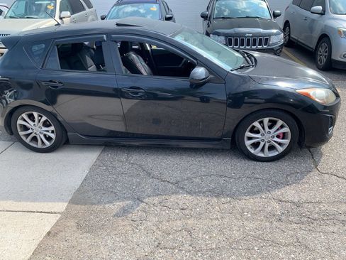 Used 2011 MAZDA MAZDA3 s Sport FWD image 3