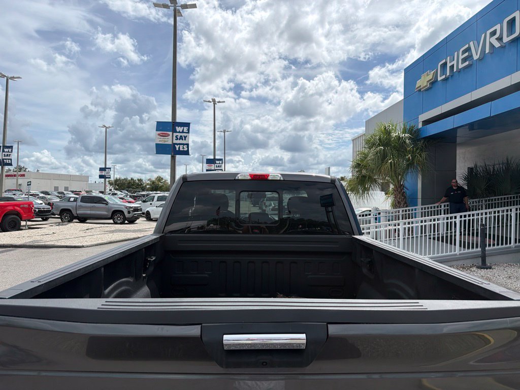 Used 2017 Ford F150 XLT w/ Equipment Group 302A Luxury RWD image 9