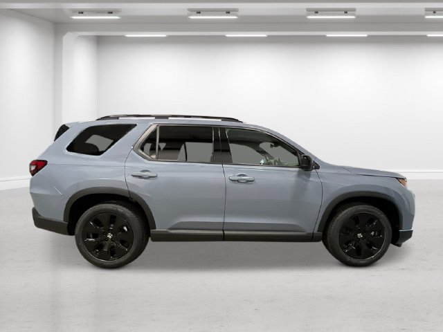 New 2026 Honda Pilot Black Edition image 2