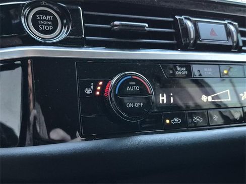 Certified 2023 Nissan Pathfinder SL w/ Lighting Package (N92) image 39