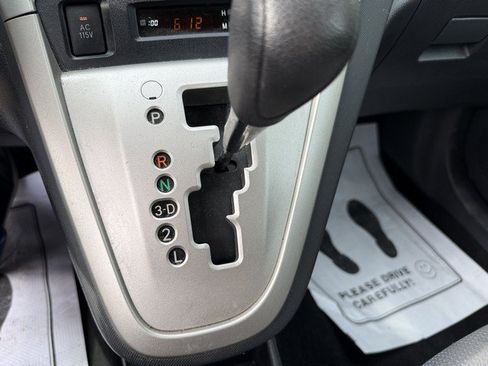Used 2009 Toyota Matrix S AWD/4WD image 22