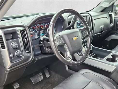 Used 2018 Chevrolet Silverado 1500 LTZ Z71 w/ Redline Edition AWD/4WD image 10