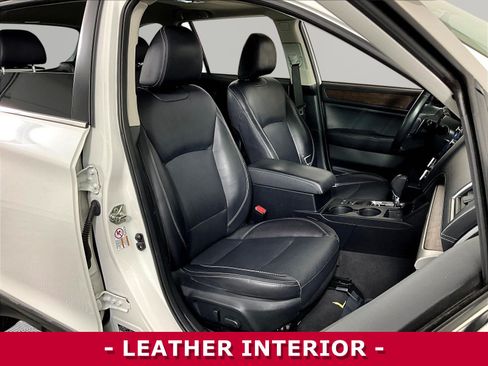 Used 2018 Subaru Outback 2.5i Limited AWD/4WD image 29