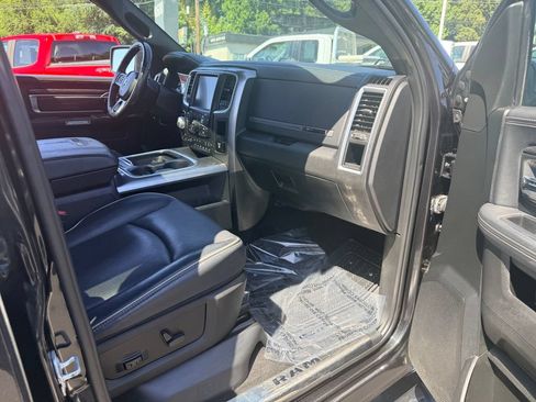 Used 2017 RAM 1500 Limited AWD/4WD image 37