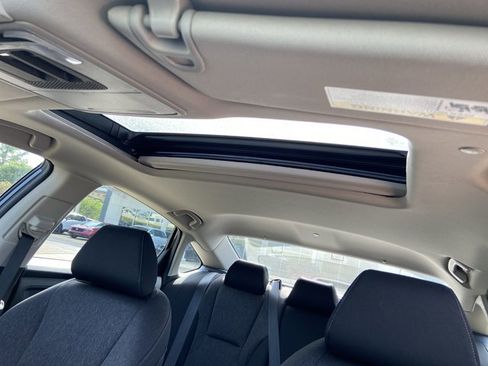 Used 2024 Honda Accord EX image 29