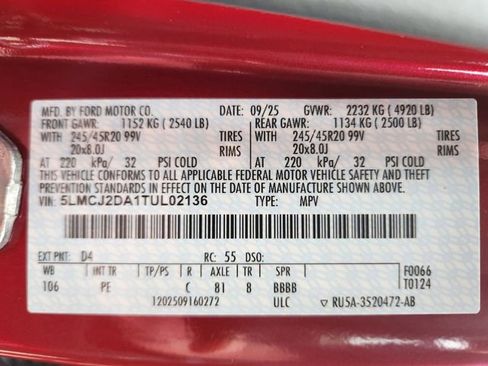 New 2026 Lincoln Corsair Reserve image 23