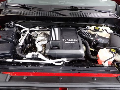 Used 2021 Chevrolet Silverado 1500 RST AWD/4WD image 39