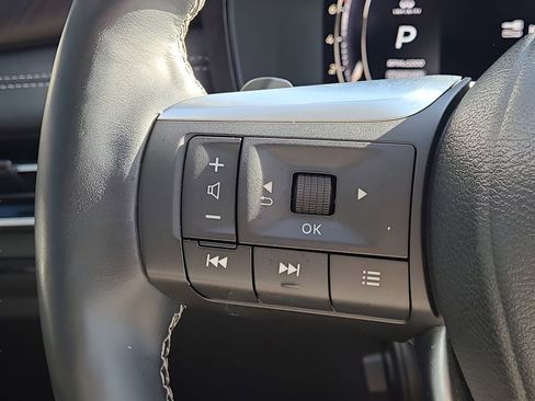 Used 2023 INFINITI QX60 Sensory w/ Cargo Package image 34