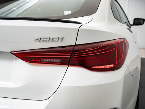 New 2026 BMW 430i xDrive w/ M Sport Package AWD/4WD image 9