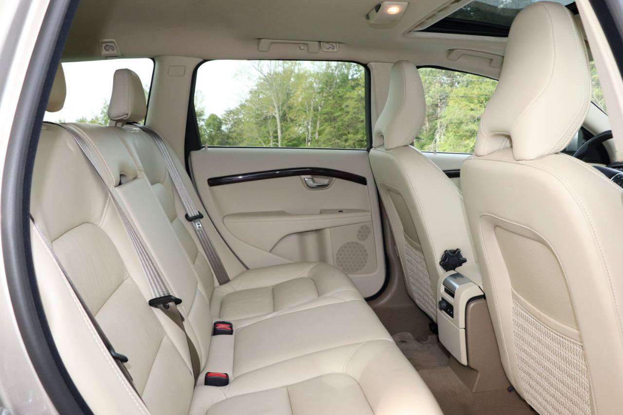 Used 2014 Volvo XC70 3.2 AWD/4WD image 35