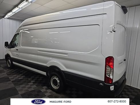 Used 2025 Ford Transit 250 148 High Roof Extended w/ Load Area Protection Package RWD image 11