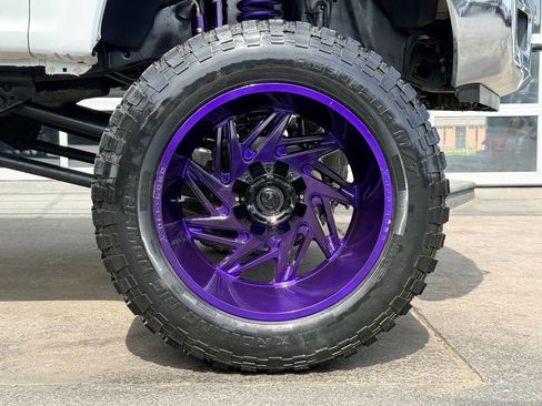 Used 2018 Ford F250 XLT w/ XLT Value Package image 14