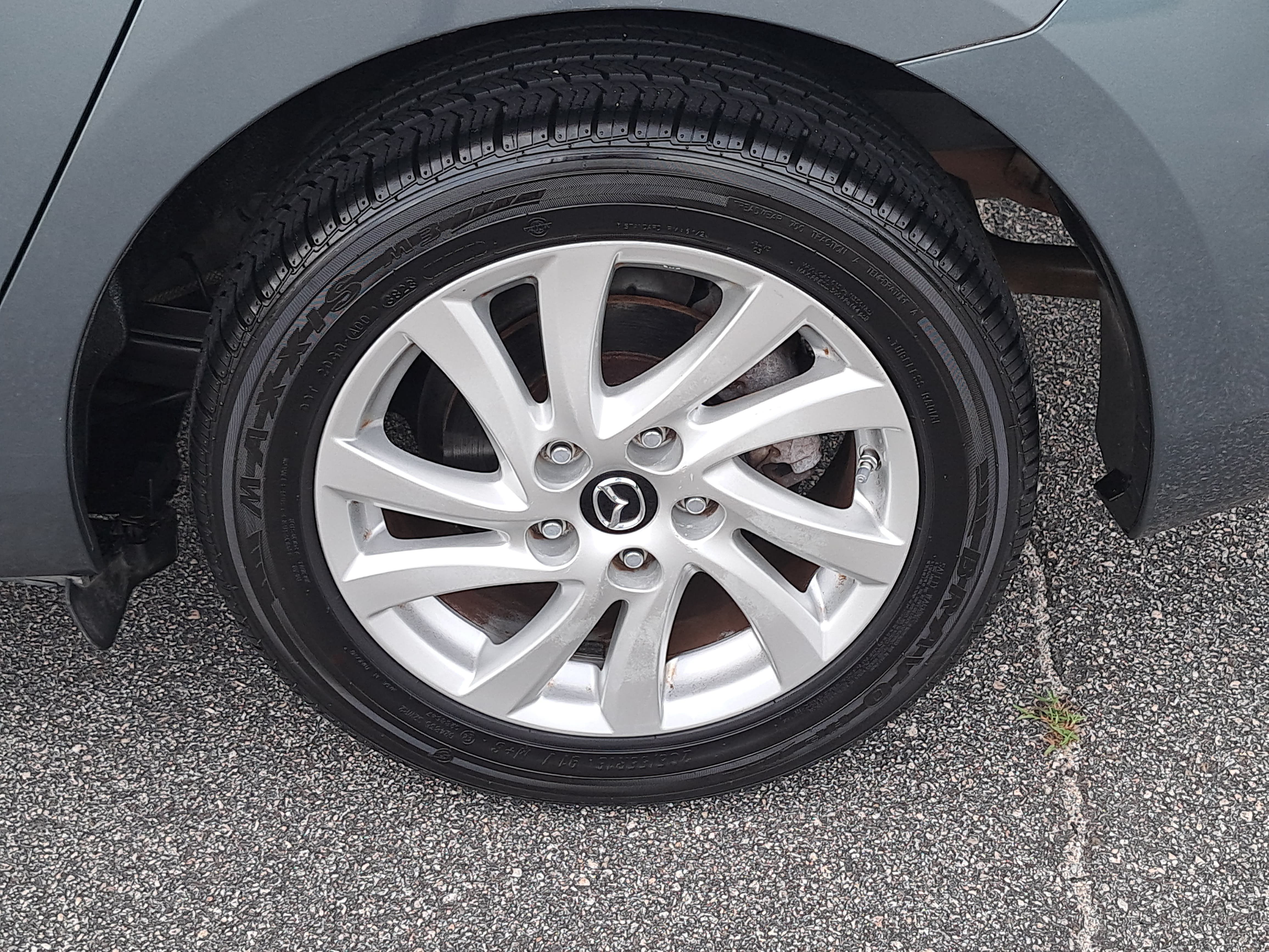Used 2013 MAZDA MAZDA3 i Touring FWD image 31