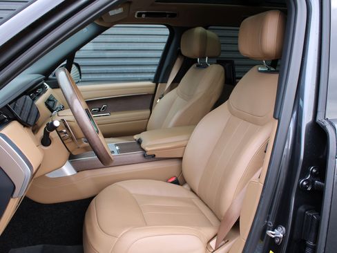 Used 2025 Land Rover Range Rover Long Wheelbase Autobiography image 22