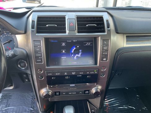 Used 2020 Lexus GX 460 Premium image 23