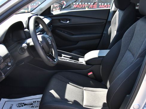 Used 2024 Honda Accord EX image 17