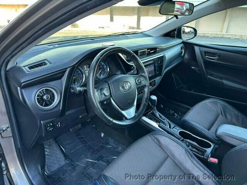 Used 2019 Toyota Corolla SE image 17