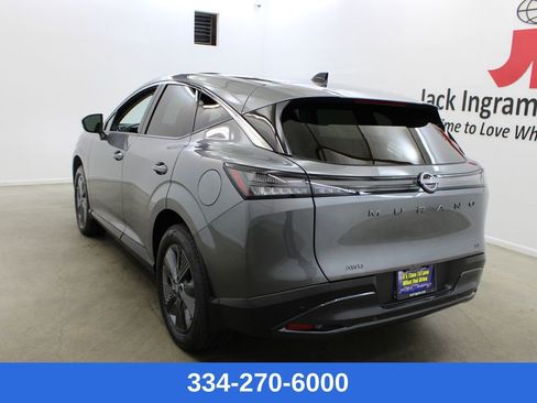 New 2026 Nissan Murano SL image 2