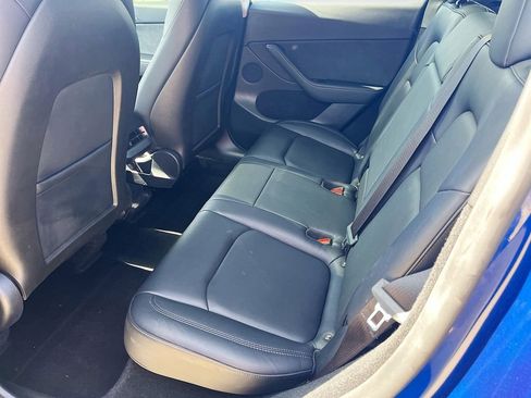 Used 2024 Tesla Model Y Long Range RWD image 25