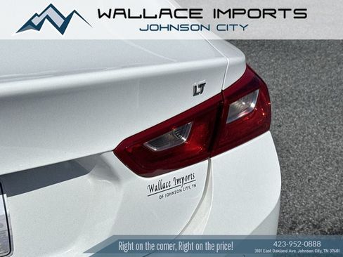 Used 2023 Chevrolet Malibu LT w/ Driver Confidence Package FWD image 11