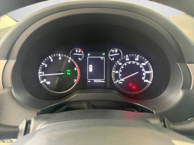 Used 2022 Lexus GX 460 Premium w/ Accessory Package AWD/4WD image 9