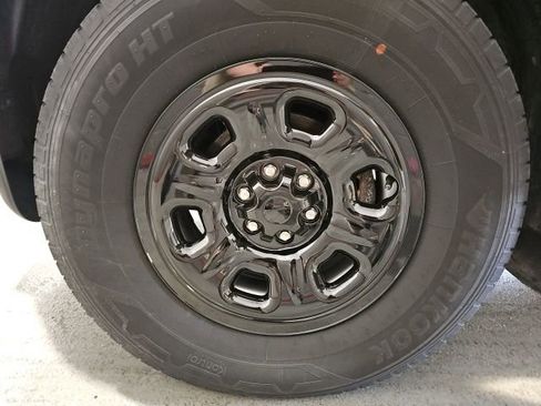 Certified 2023 Nissan Frontier S w/ Technology Package image 22