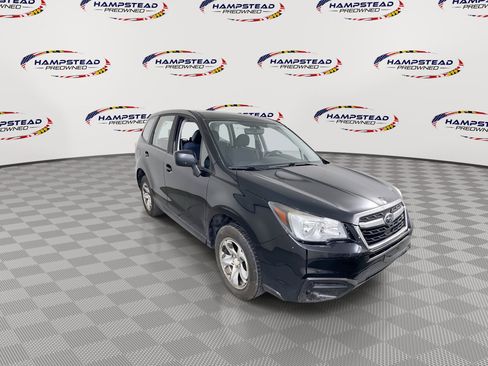 Used 2018 Subaru Forester 2.5i AWD/4WD image 2