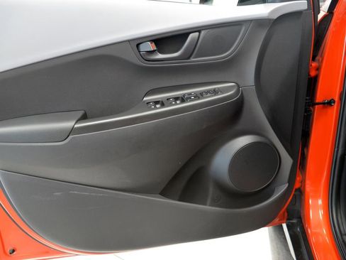 Used 2020 Hyundai Kona SE image 14