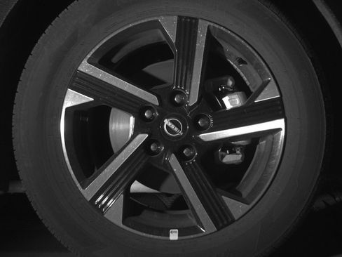 Used 2025 Nissan Sentra SV image 13