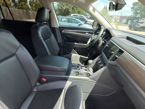 Used 2019 Volkswagen Atlas SE FWD image 29