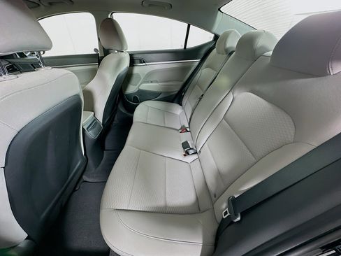 Used 2020 Hyundai Elantra Value Edition image 27