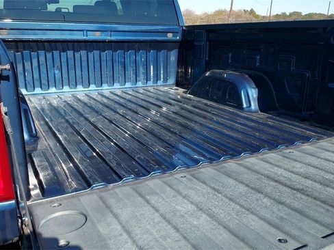 Used 2021 Chevrolet Silverado 1500 Custom image 21