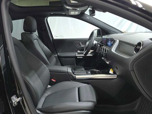 Used 2026 Mercedes-Benz GLA 250 4MATIC image 10