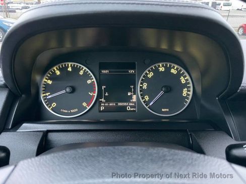 Used 2016 Land Rover LR4 HSE LUX image 27