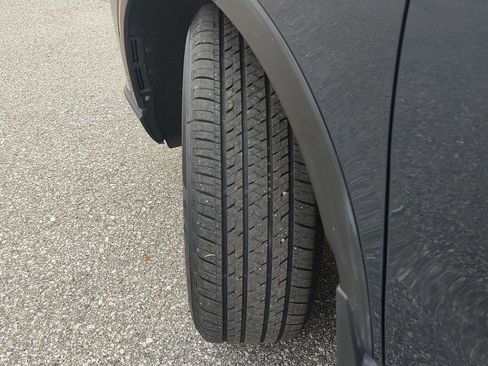 Used 2024 Honda CR-V EX-L image 39