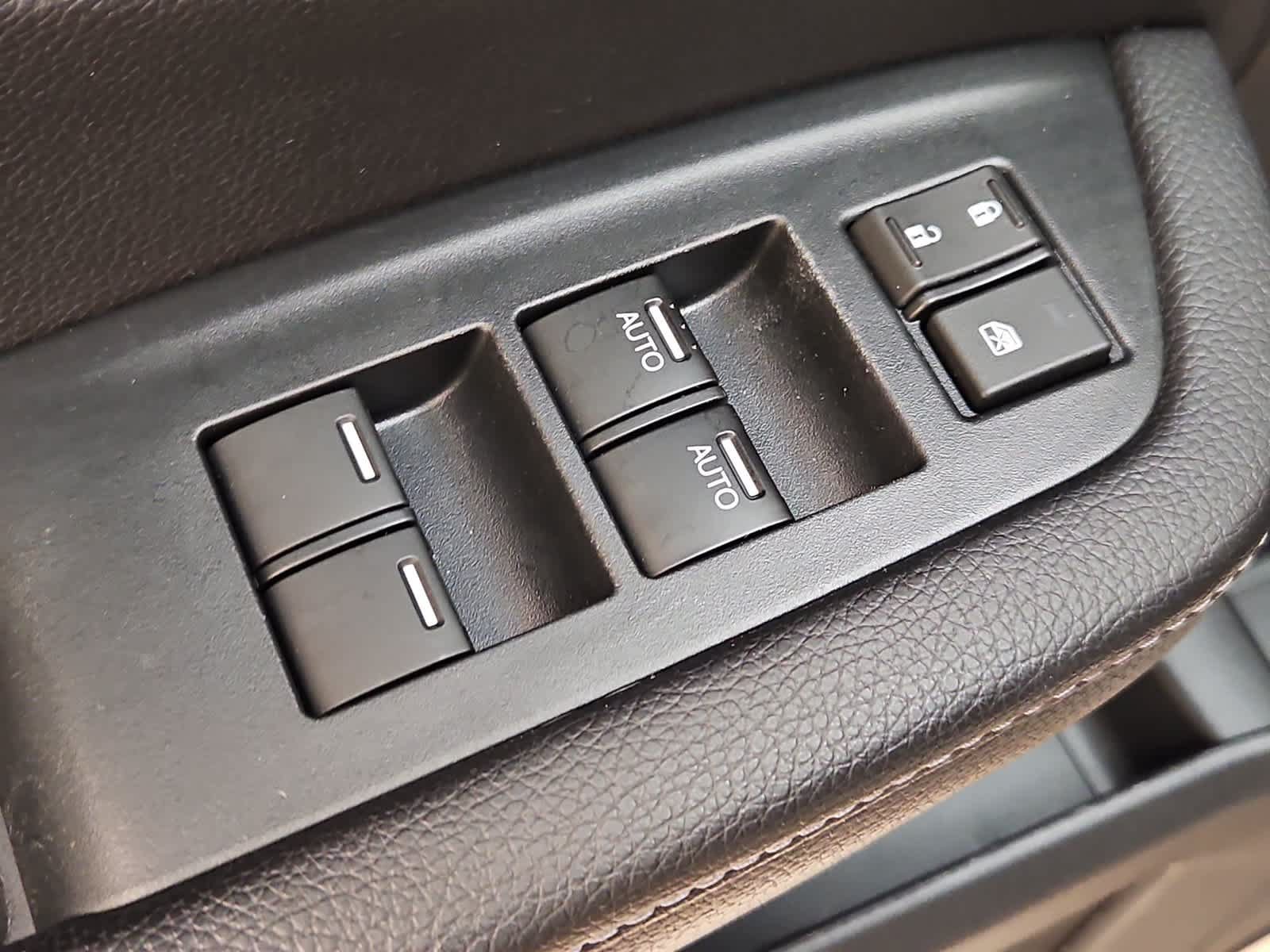 Certified 2023 Honda Passport EX-L image 5
