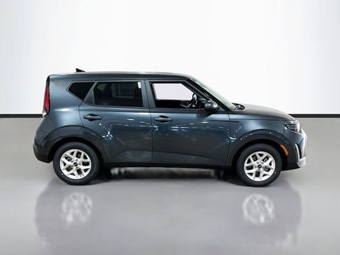New 2025 Kia Soul LX image 8