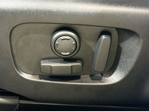 Used 2024 Land Rover Range Rover Velar Dynamic SE image 14