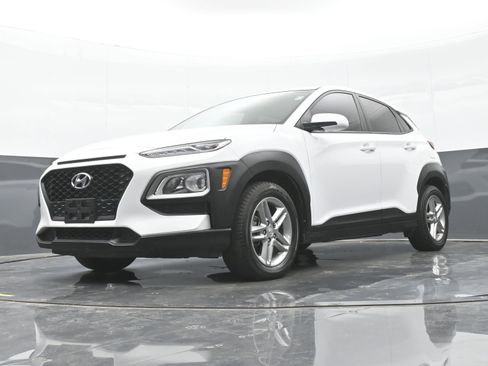 Used 2021 Hyundai Kona SE FWD image 43