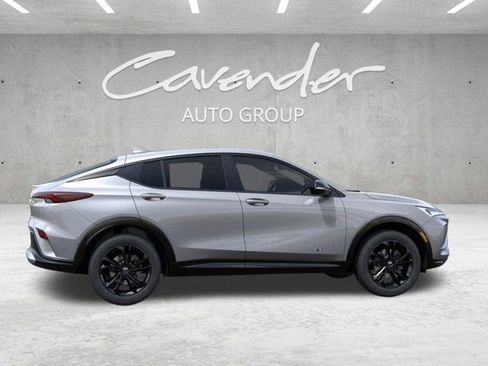 New 2026 Buick Envista Sport Touring image 5