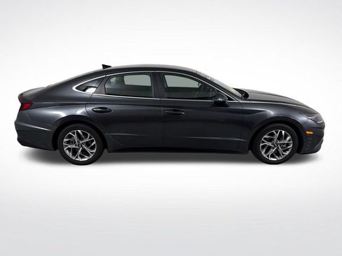 Certified 2023 Hyundai Sonata SEL FWD image 2