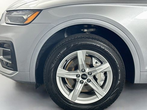 Used 2023 Audi Q5 2.0T Premium w/ Convenience Package AWD/4WD image 11