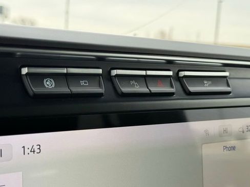 Used 2024 Ford F250 Platinum image 27