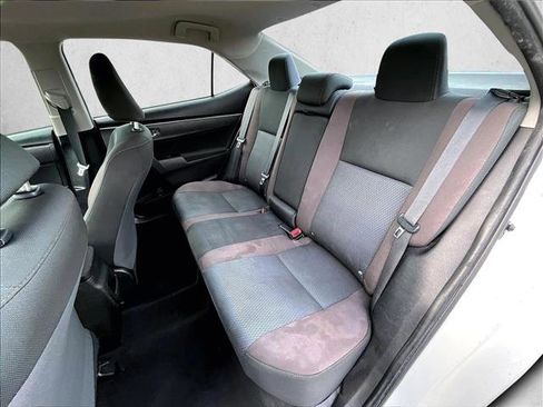 Used 2019 Toyota Corolla LE image 25