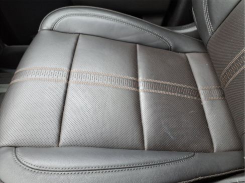 Used 2022 Chevrolet Silverado 1500 High Country w/ High Country Premium Package image 26